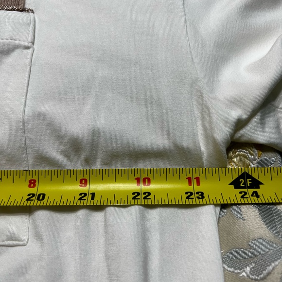 Panicale T-Shirt in Ivory - Picture 4 of 9